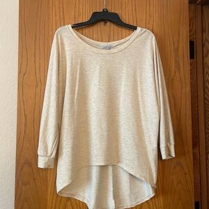 3/4 sleeve Hi low hem Tee